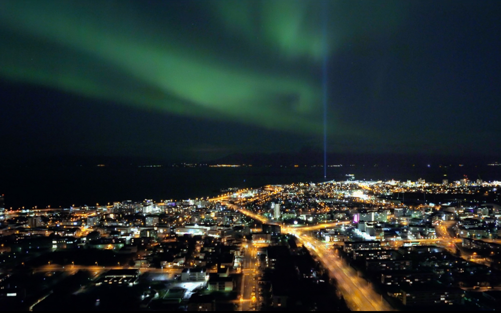 Northern lights in Reykjavik, Iceland